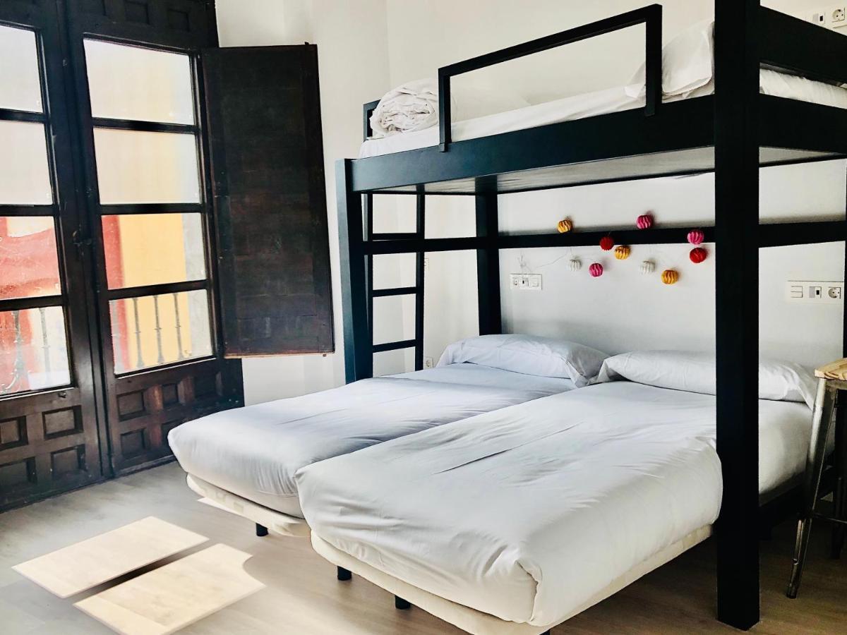 Quartier Leon Hostel Jabalquinto Ngoại thất bức ảnh