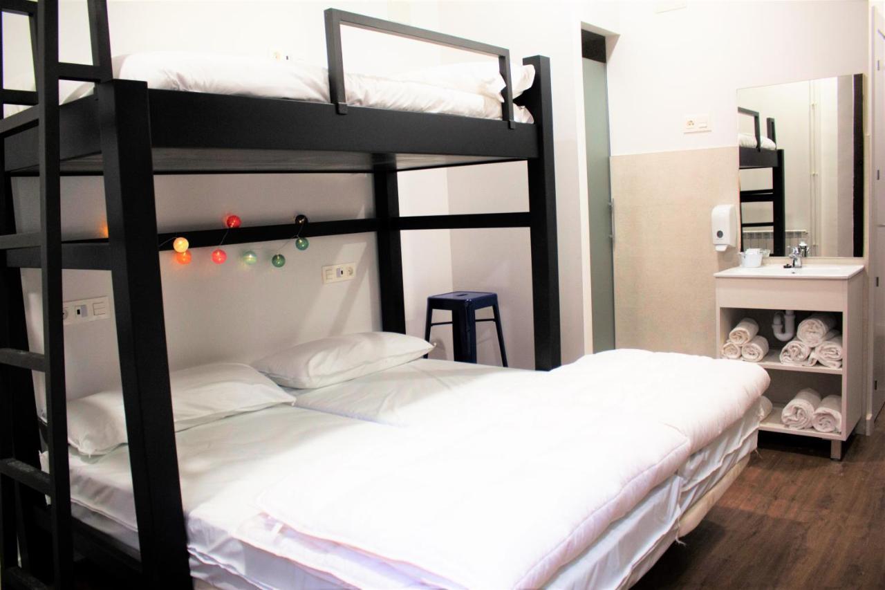 Quartier Leon Hostel Jabalquinto Ngoại thất bức ảnh